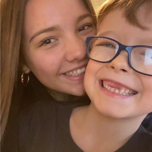 Meet your Posher, Annie